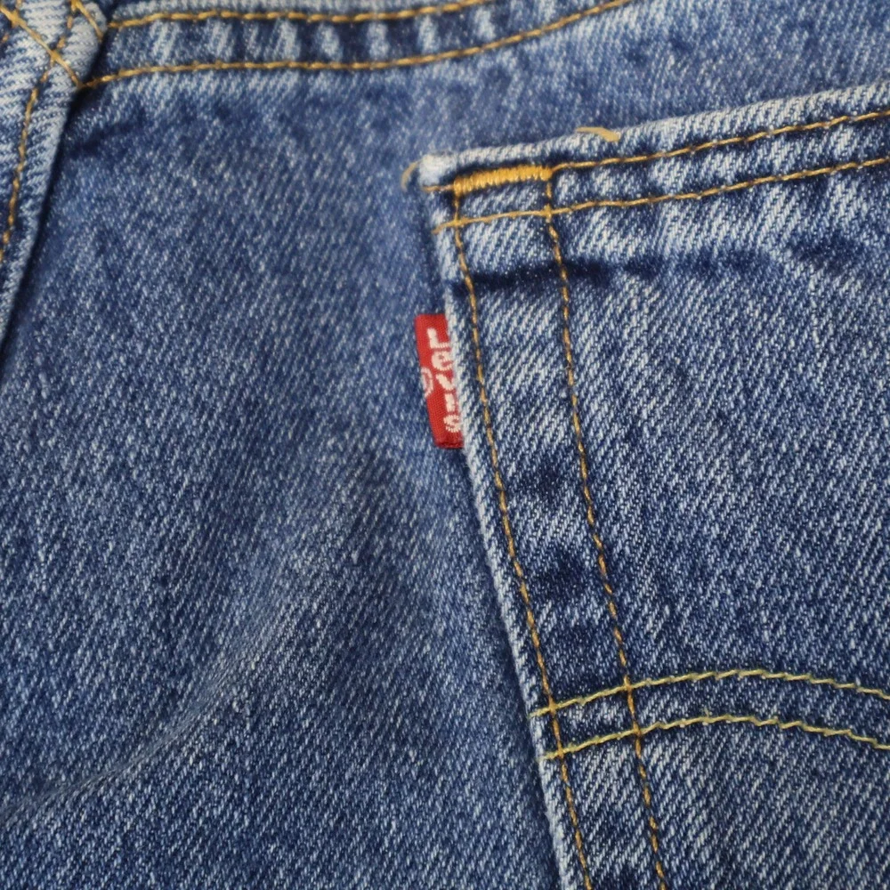 Levis 517 Bootcut Jeans Mens 31x30 Medium Wash Blue Denim 100% Cotton A63939